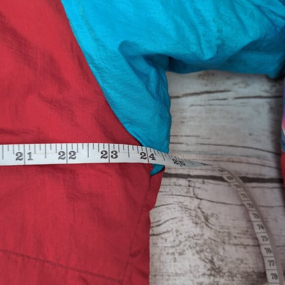 Roffe 80s Ski Jacket Red Multicolor Geometric Retro Snow Coat – Women’s 14 - Picture 6 of 9